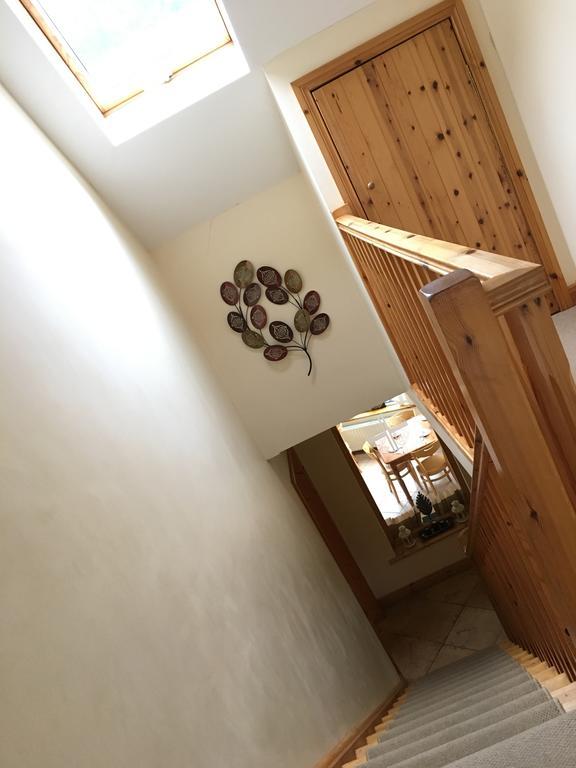 Riversdale House Accommodation Лараг Екстериор снимка