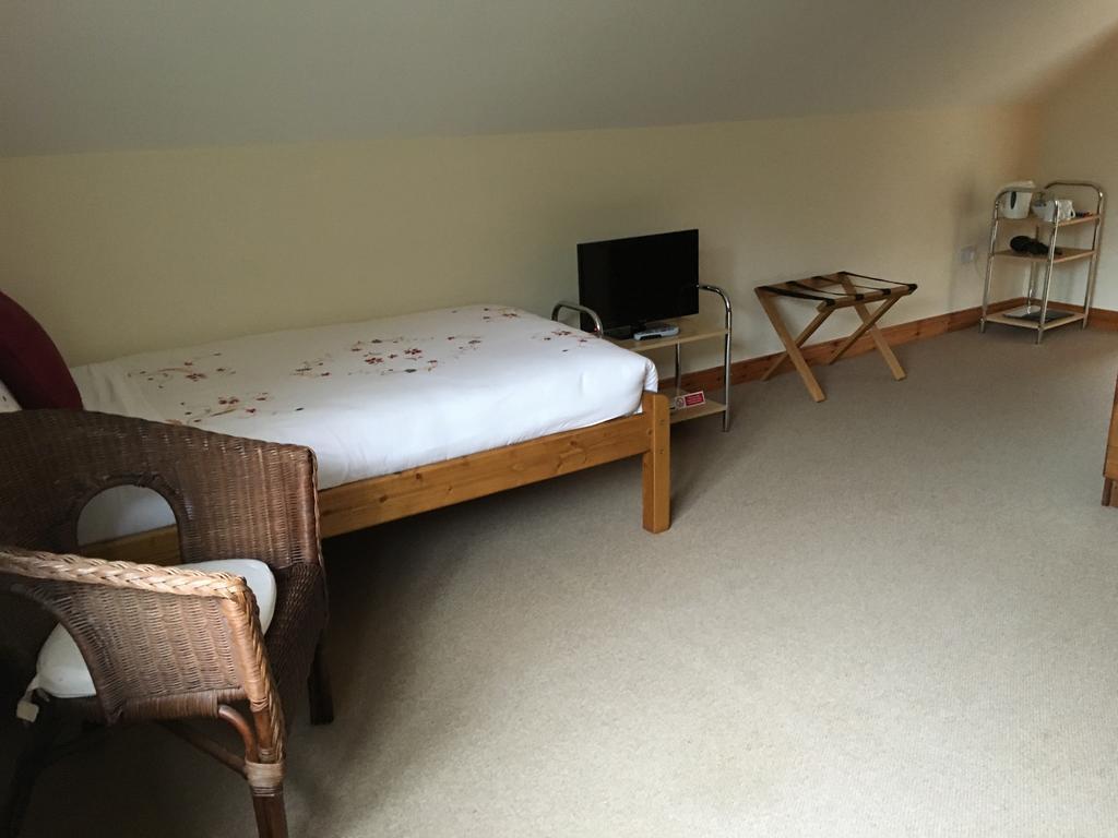 Riversdale House Accommodation Лараг Екстериор снимка