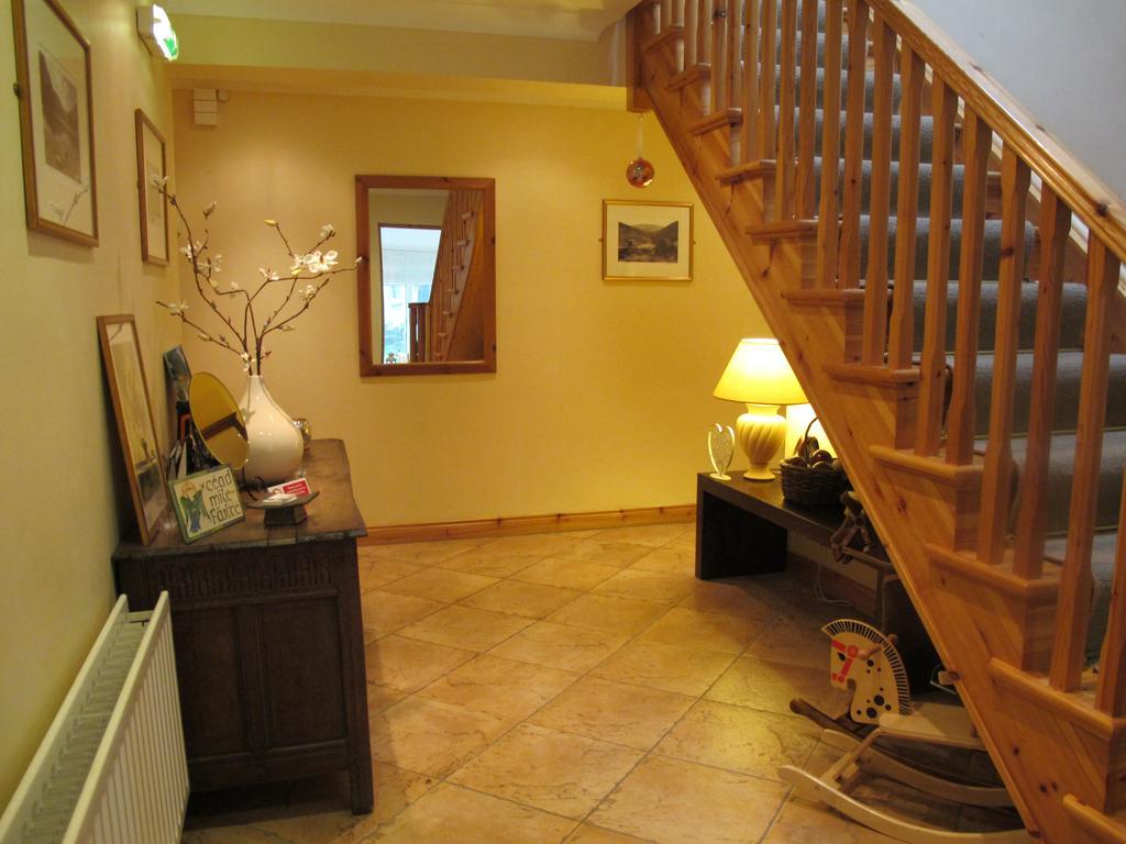 Riversdale House Accommodation Лараг Екстериор снимка