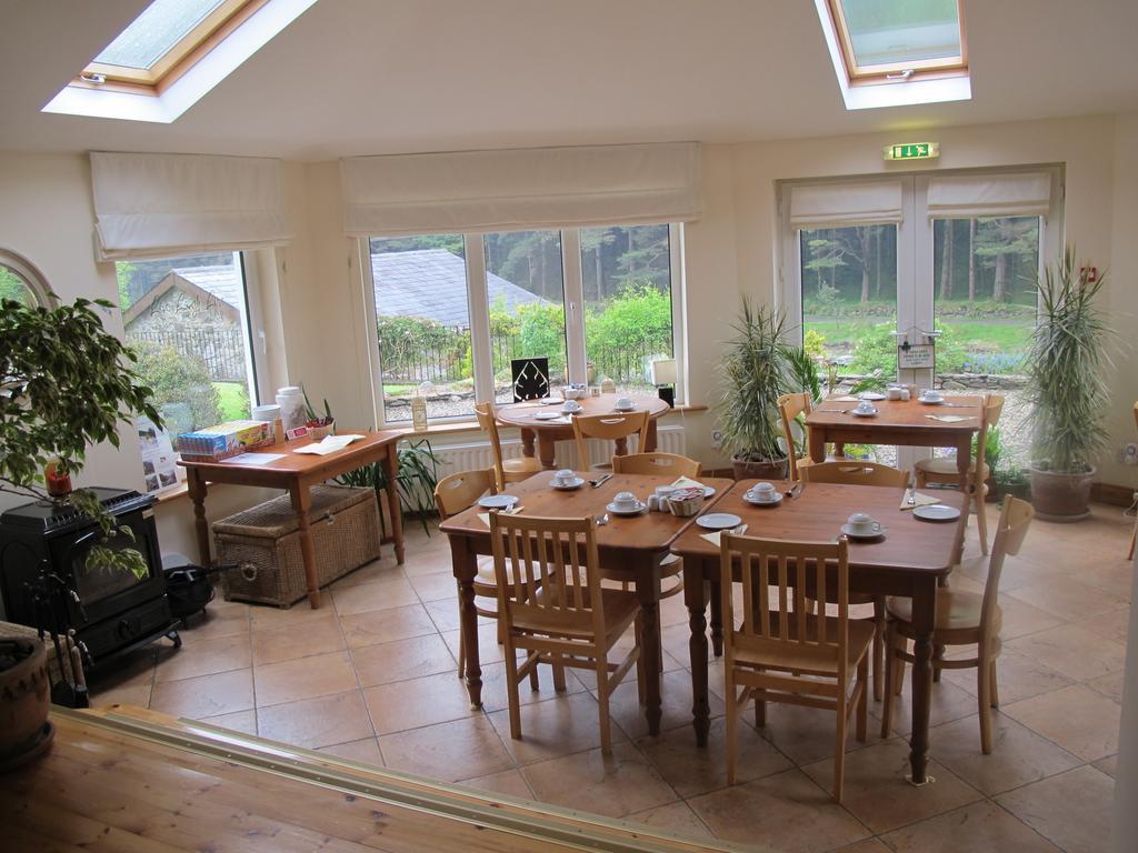 Riversdale House Accommodation Лараг Екстериор снимка