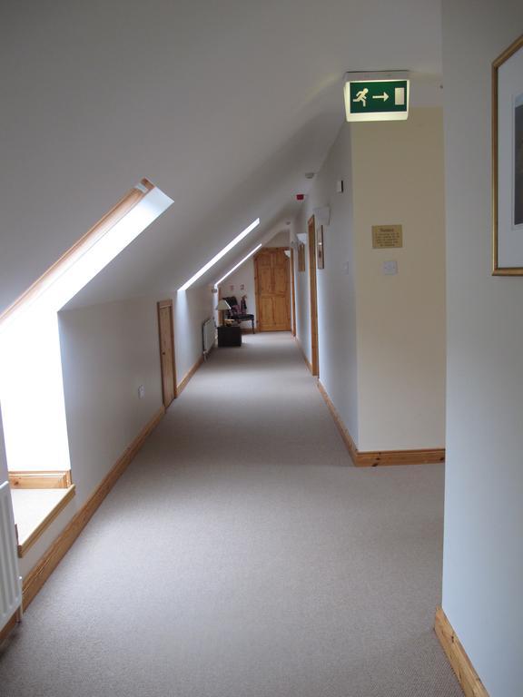Riversdale House Accommodation Лараг Екстериор снимка