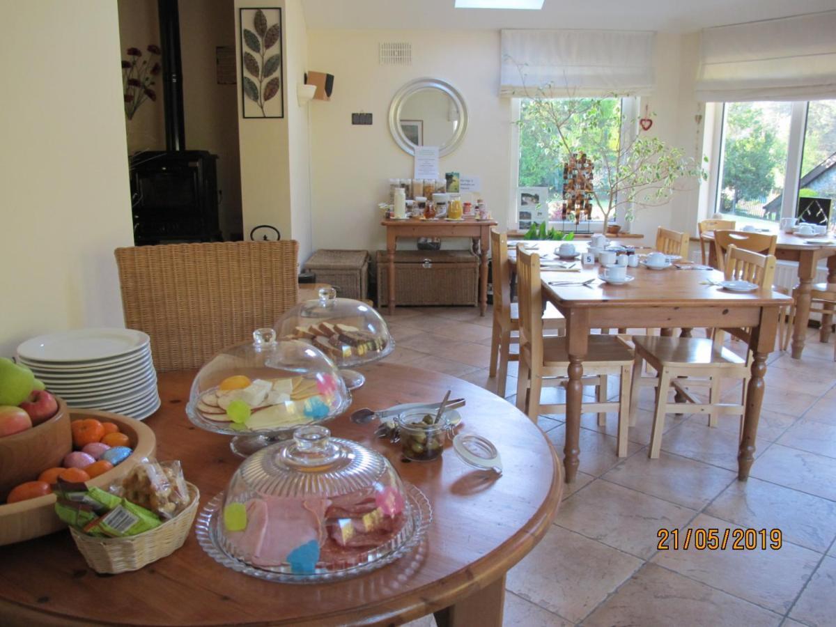 Riversdale House Accommodation Лараг Екстериор снимка
